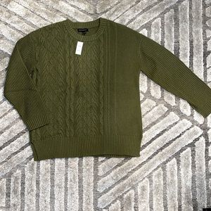 Banana Republic cable knit sweater olive